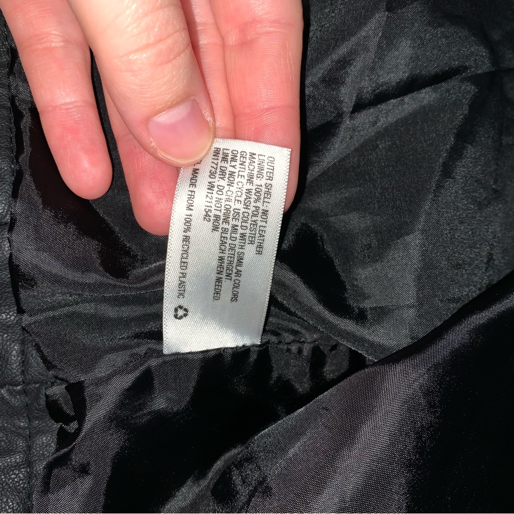 2x Jacket - Picture 4 of 7